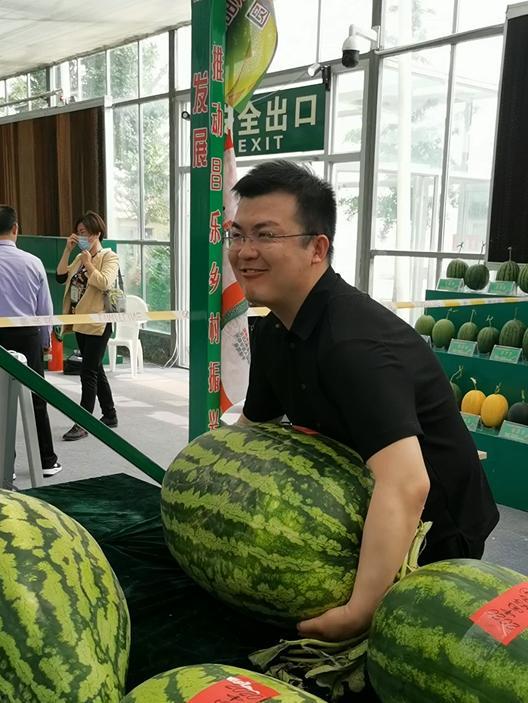 自己种的山瓜可以吃吗视频,体验田园生活新滋味